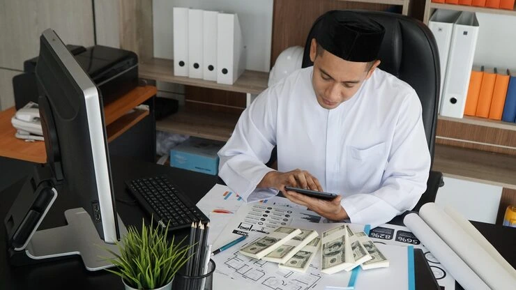 Bankroll & Cash Flow Management