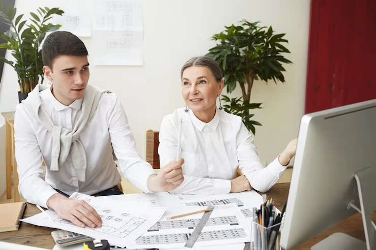 Payroll Management for Contractors with Staff