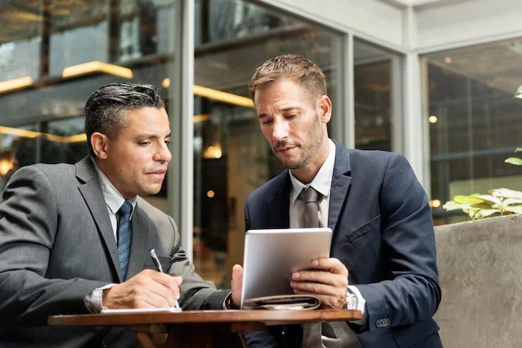 Why Choose Us for Financial Controller Dubai Services for Businesses