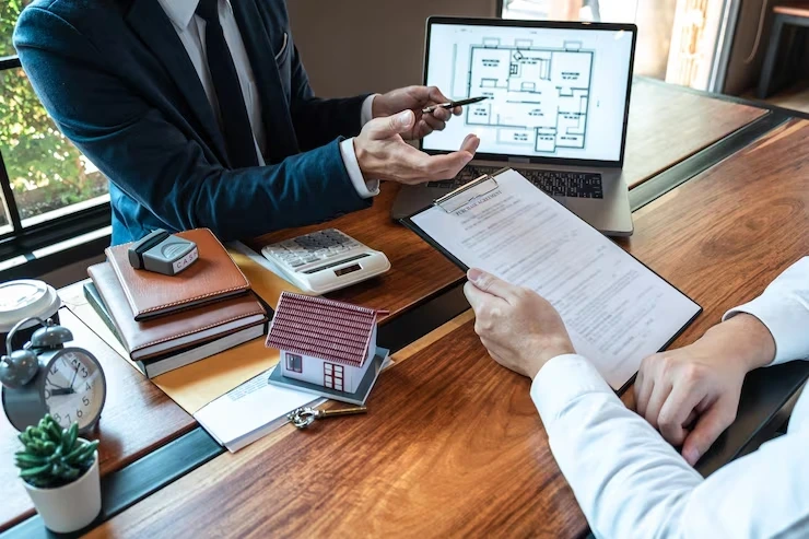 Leading cash flow management for landlords experts planning income