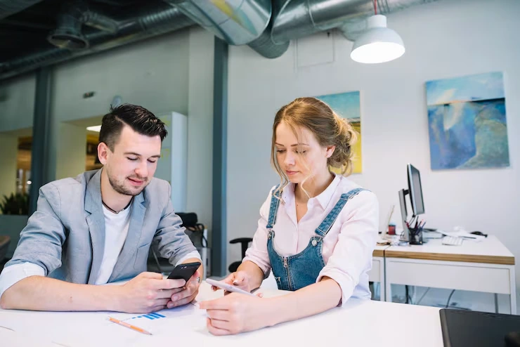 Payroll for Studios, Showrooms, and Retail Teams