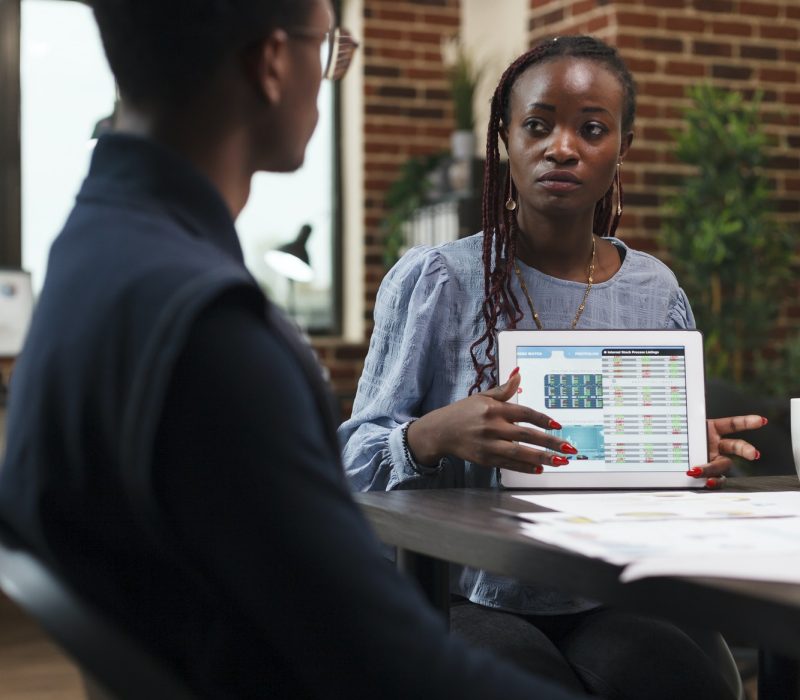 expert and professional services for the doctors salary bracket for doctors