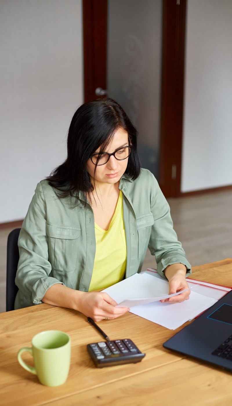 Accountants For Forex Traders analyzing data